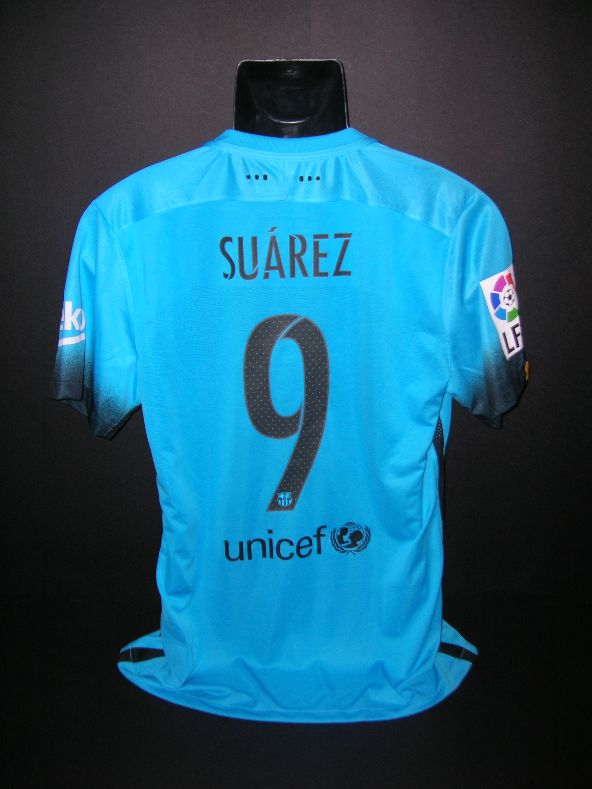 Barcellona  n.9  Suarez  2015  -  450